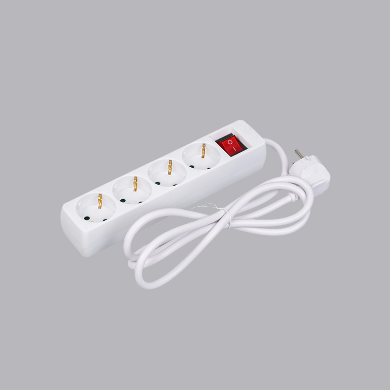 LOB-04K Niemiecka listwa zasilająca 4-kierunkowa w kształcie prostokąta z przełącznikiem Multi-Socket