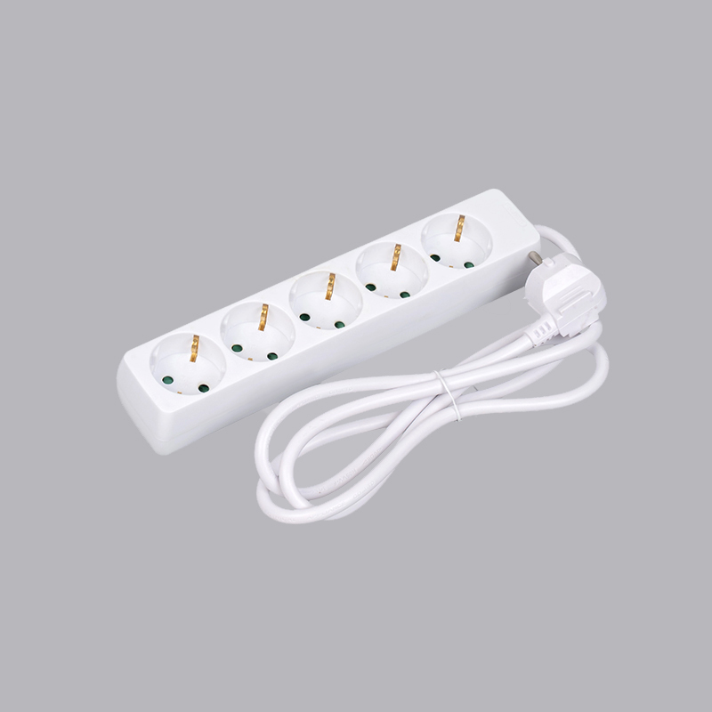 LOB-05 Niemiecka, prostokątna, 5-żyłowa listwa zasilająca typu Multi-Socket