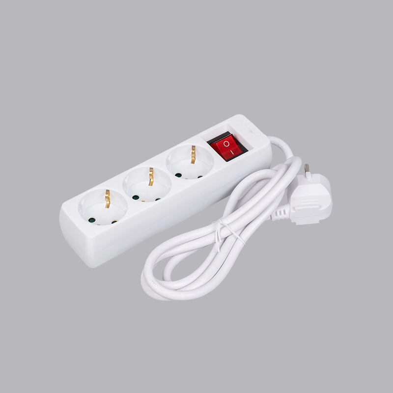 LOB-03K Niemiecka listwa zasilająca 3-kierunkowa w kształcie prostokąta z przełącznikiem Multi-Socket